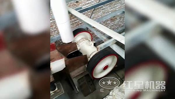 小型石子粉碎機(jī)生產(chǎn)現(xiàn)場高清視頻