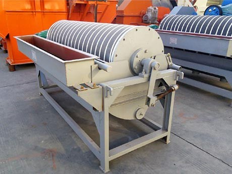 小型磁選機(jī)多少錢一臺