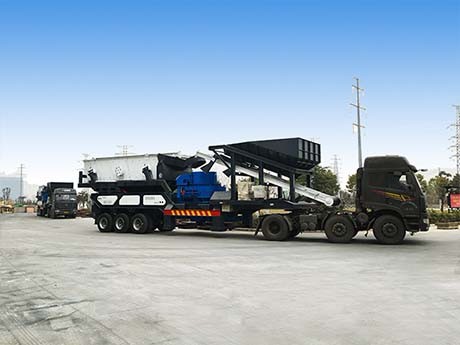 節(jié)能環(huán)保_降本增效，流動(dòng)型礦石粉碎機(jī)深得用戶信賴