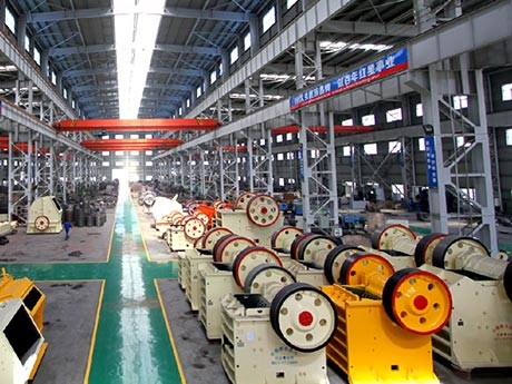 打石粉機器有哪些？（內(nèi)有打石粉機器現(xiàn)場視頻）