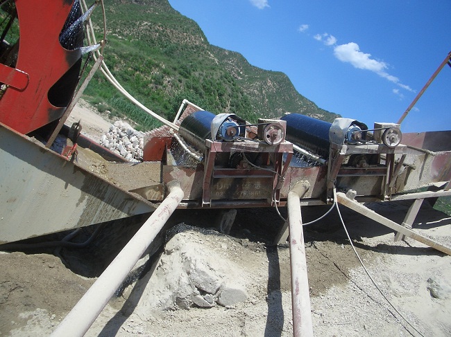 選礦現(xiàn)場圖