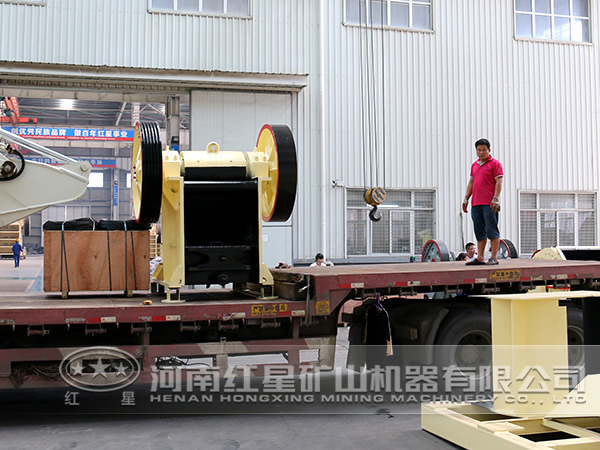 碎屑巖破碎機發(fā)貨圖