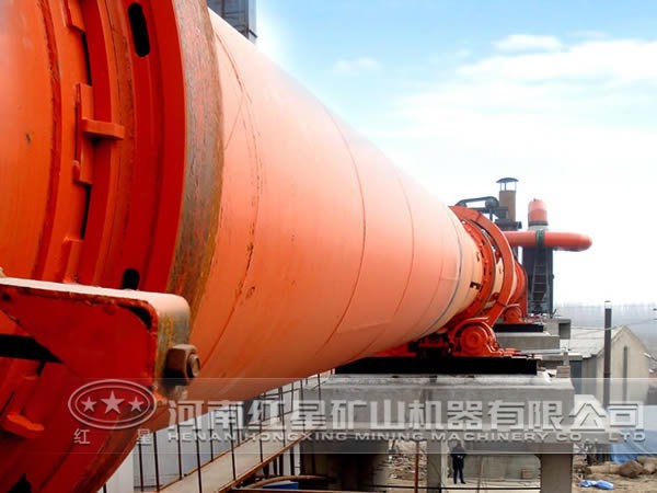 碳素回轉(zhuǎn)窯生產(chǎn)現(xiàn)場(chǎng)