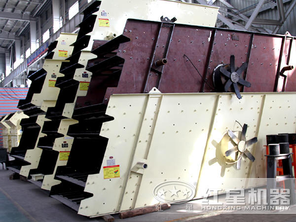 振動篩各運(yùn)動學(xué)參數(shù)的確定方法