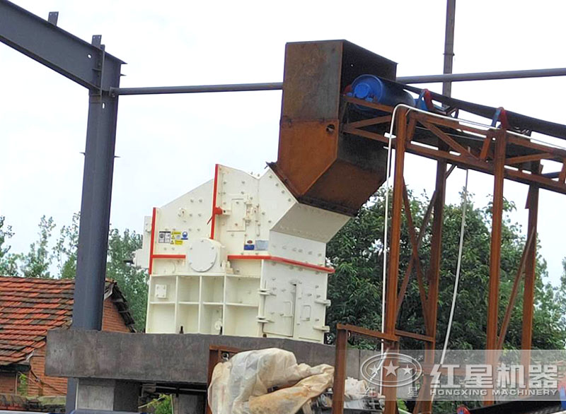 較大型反擊破一個小時出多少噸？型號有幾種？多少錢