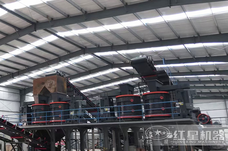 立軸式制砂機(jī)工作現(xiàn)場圖片