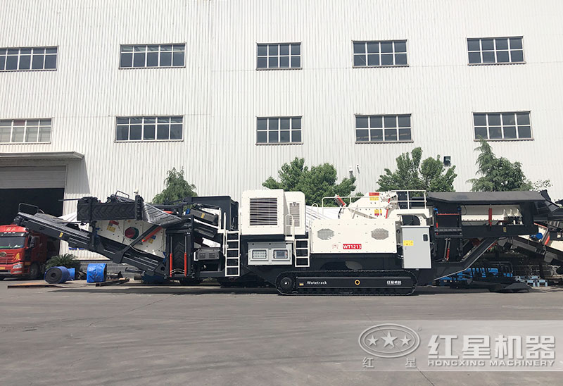 移動(dòng)破碎機(jī)搭載制砂機(jī)