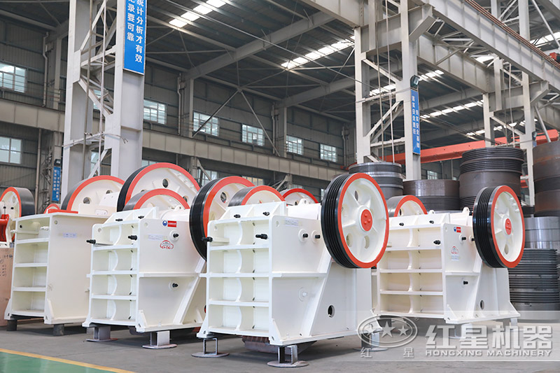 一條時產(chǎn)量300噸碎石生產(chǎn)線用912鄂破行嗎？出料粒度多少（附現(xiàn)場）