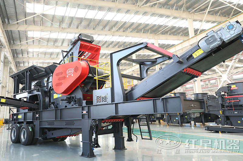 移動石頭破碎機(jī)圖片