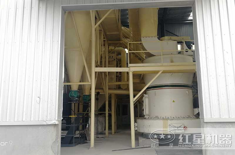 高強(qiáng)磨粉機(jī)