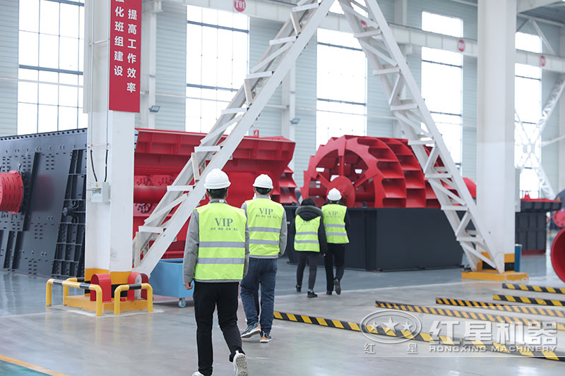 紅星機(jī)器小型河沙洗沙機(jī)設(shè)備價(jià)格優(yōu)惠，客戶實(shí)地考察