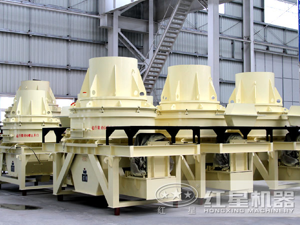 重晶石制砂機(jī)生產(chǎn)車間實(shí)拍圖