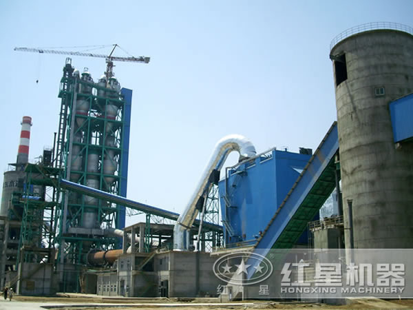 回轉(zhuǎn)窯生產(chǎn)現(xiàn)場(chǎng)