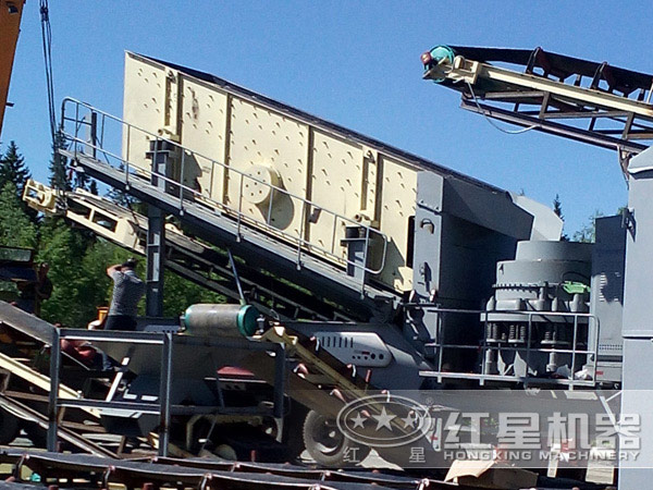 圓錐移動破碎站客戶現(xiàn)場實拍三