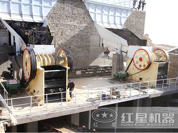 69鄂破機(jī)生產(chǎn)現(xiàn)場(chǎng)