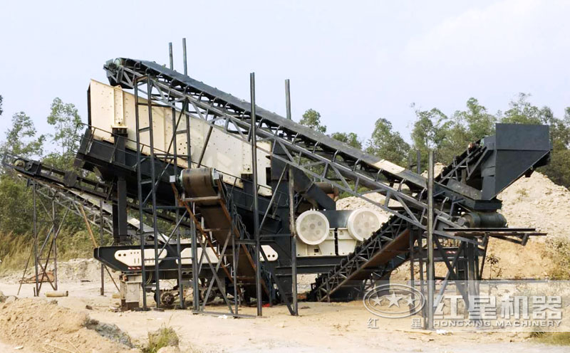 移動(dòng)破碎站現(xiàn)場(chǎng)實(shí)拍