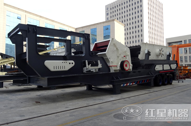 公路用移動式石子破碎機(jī)現(xiàn)場實(shí)拍
