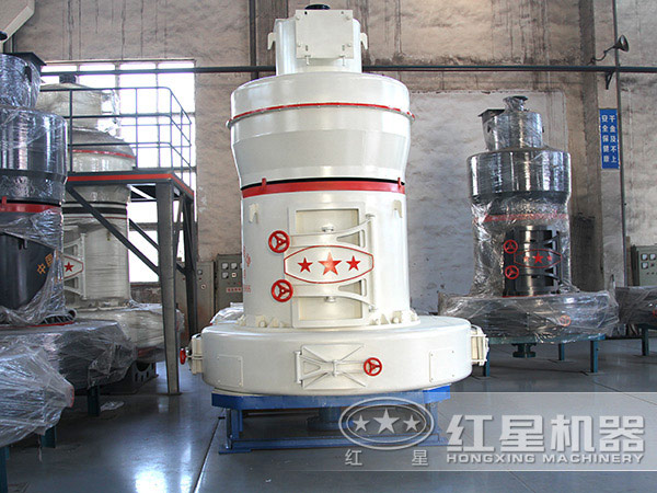 雷蒙磨粉機(jī)生產(chǎn)車間