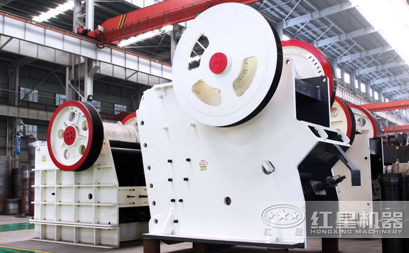 CJ歐版顎式破碎機(jī)高清實拍