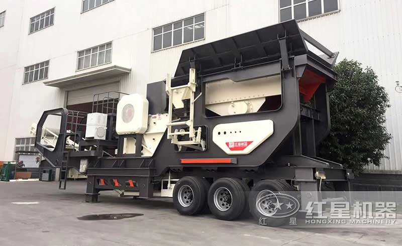 流動(dòng)碎石機(jī)廠區(qū)實(shí)拍