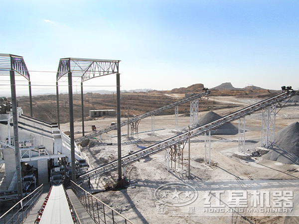 機制砂生產(chǎn)現(xiàn)場