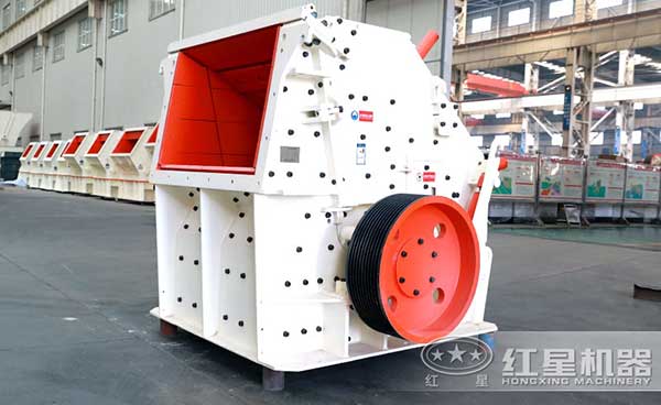 CI反擊式破碎機(jī)車間高清實(shí)拍