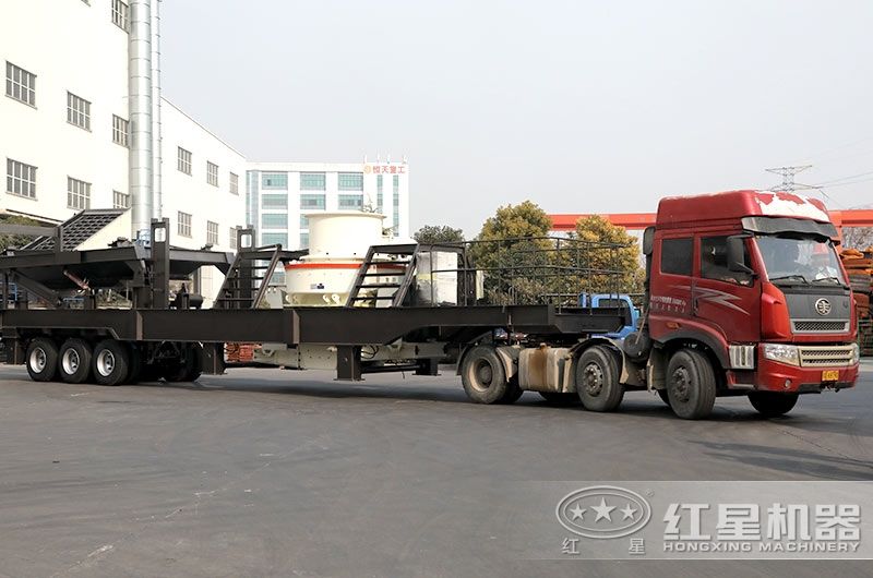 車(chē)載流動(dòng)碎沙機(jī)發(fā)貨中