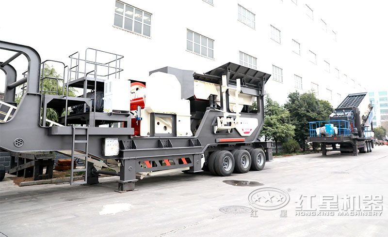 輪胎移動(dòng)破碎機(jī)站廠區(qū)實(shí)拍