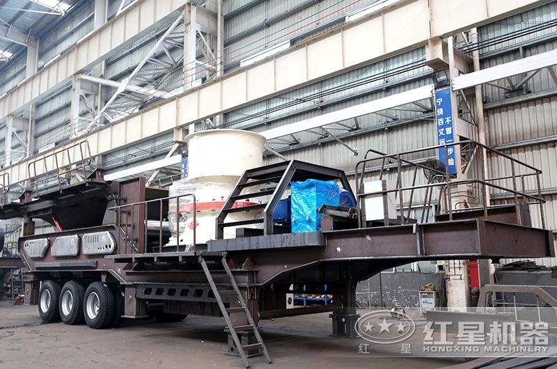 單缸圓錐破碎機(jī)車間實(shí)拍