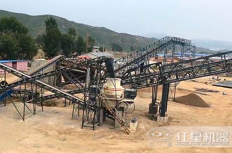 節(jié)能環(huán)保型石頭制砂機現(xiàn)場實拍