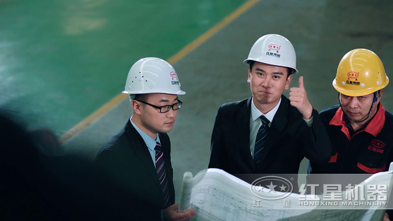 客戶聽完產(chǎn)品經(jīng)理介紹以后對紅星非常滿意