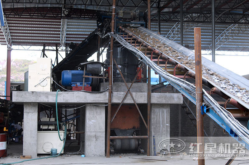 圓錐破生產(chǎn)現(xiàn)場(chǎng)實(shí)拍