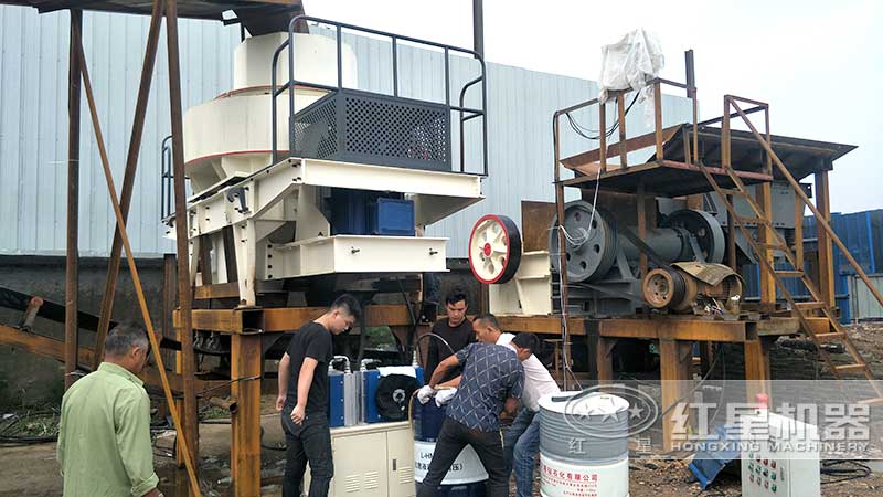 制沙生產(chǎn)現(xiàn)場