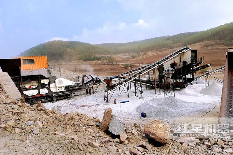 車載碎石機加工現(xiàn)場