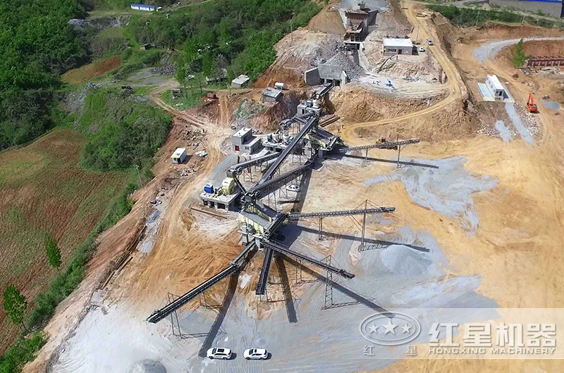 河南大型砂石生產(chǎn)現(xiàn)場(chǎng)
