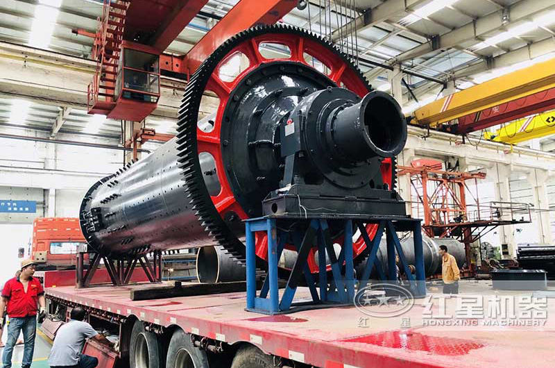 球磨機(jī)發(fā)貨現(xiàn)場(chǎng)