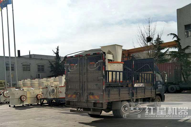 小型復(fù)合式破碎機