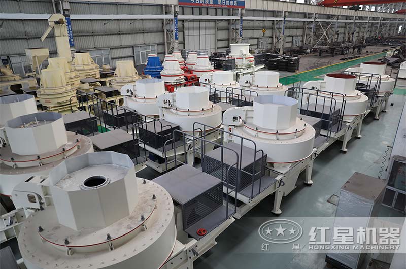 組裝完成的立式制砂機(jī)進(jìn)料口