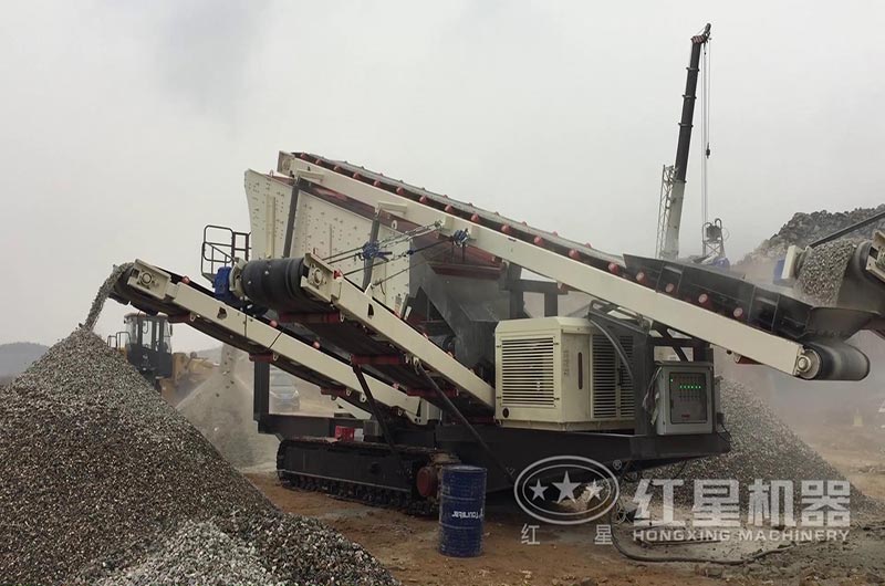 走進履帶式移動制砂生產(chǎn)現(xiàn)場