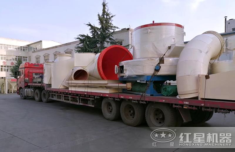 5R雷蒙磨粉機發(fā)貨