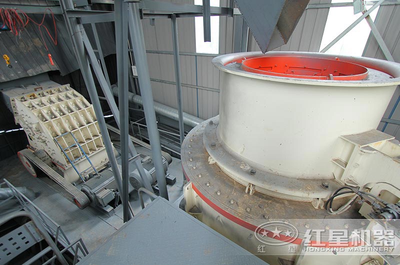 重錘破與破沙機(jī)生產(chǎn)車(chē)間