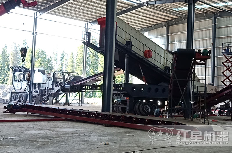 廣東移動(dòng)碎石車現(xiàn)場(chǎng)實(shí)拍