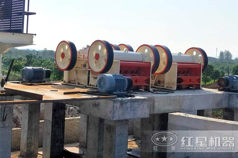 500*1500細鄂破機產(chǎn)量_鄂破機型號及產(chǎn)量