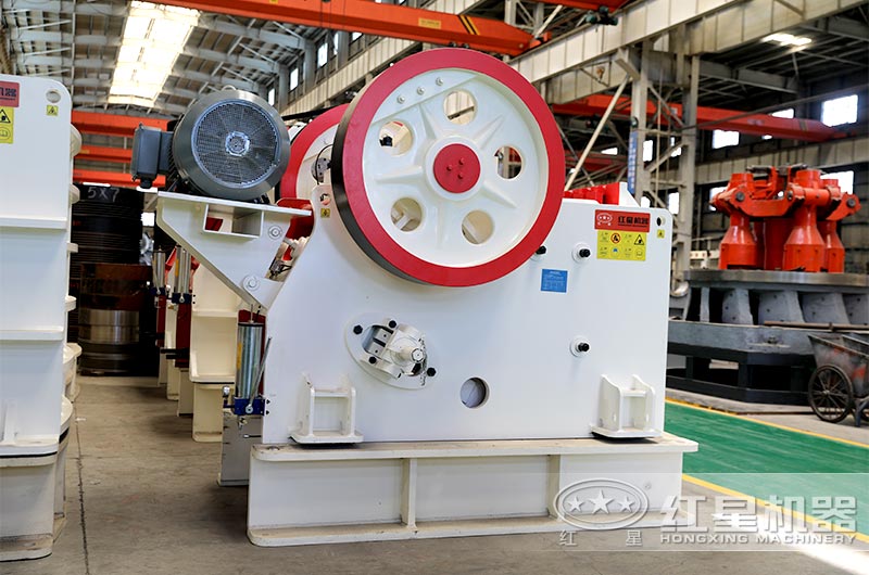 2021顎式破碎機(jī)上新啦！快來(lái)瞅瞅新款鄂破報(bào)價(jià)多少