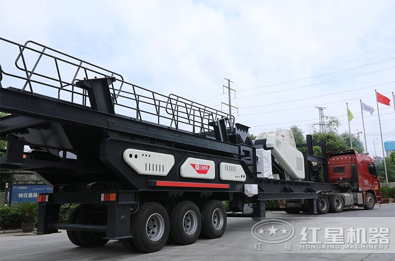 【真實(shí)反饋】移動(dòng)破碎機(jī)生產(chǎn)線開工一個(gè)月，優(yōu)點(diǎn)槽點(diǎn)大盤點(diǎn)