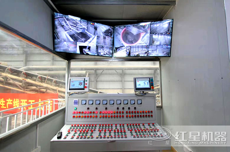 集中控制室，隨時檢測機(jī)制砂生產(chǎn)情況