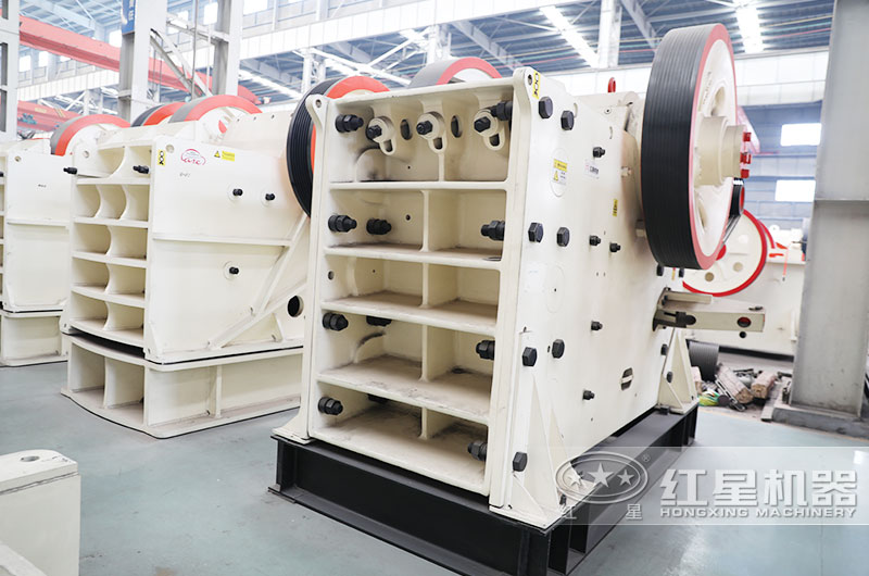 1012破碎機有哪些？產(chǎn)量是多少？