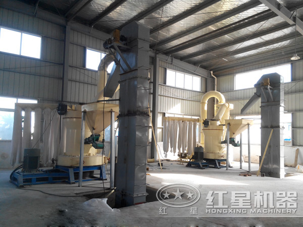 磨粉機現(xiàn)場圖