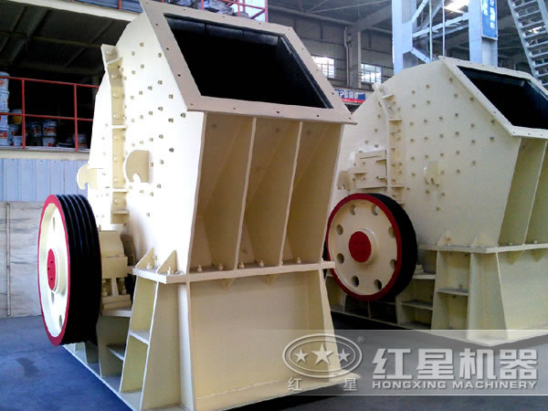 錘式破碎機(jī)展示圖